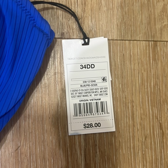 Shade & Shore bikini top 34DD - Picture 2 of 4